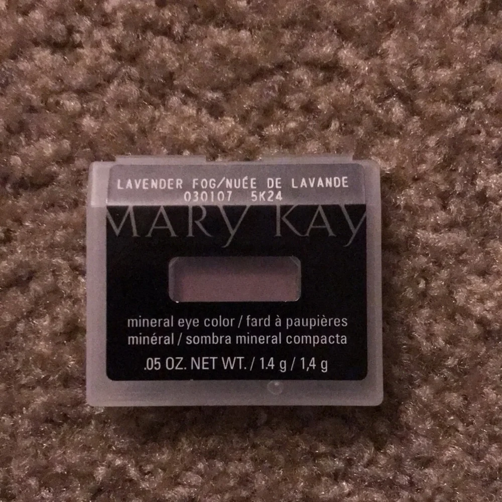 Mary Kay eyeshadow